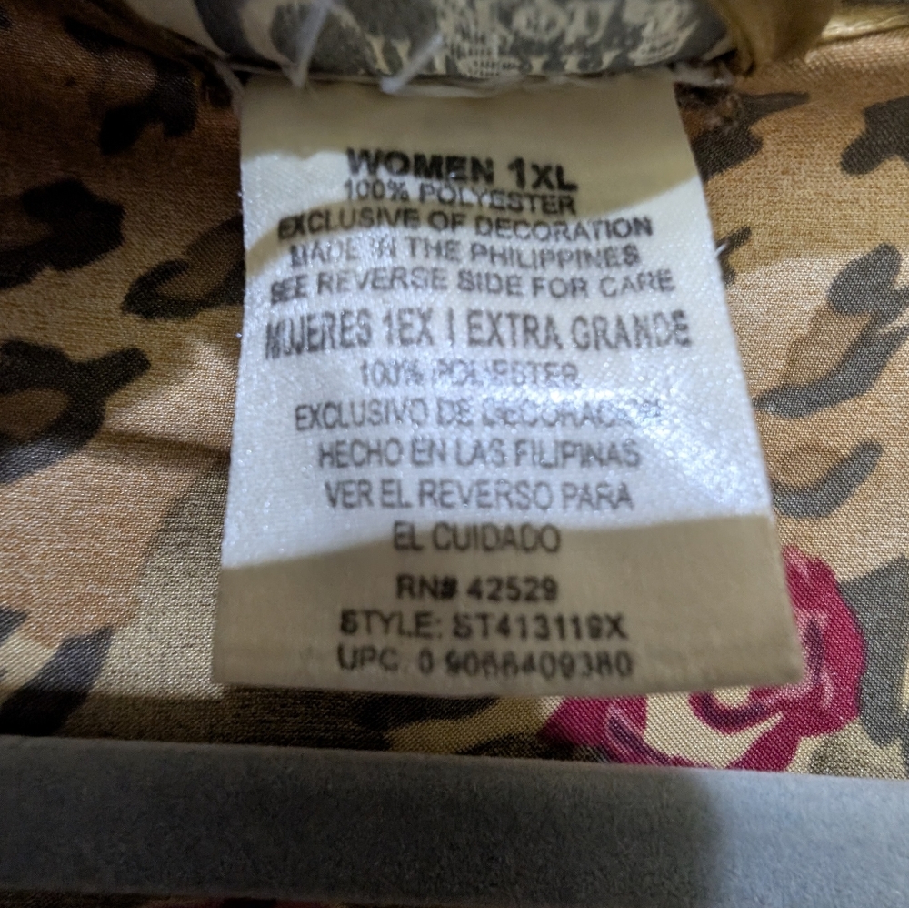 Vintage Elegant Floral Satin Robe - Gold and Red - Picture 3 of 6
